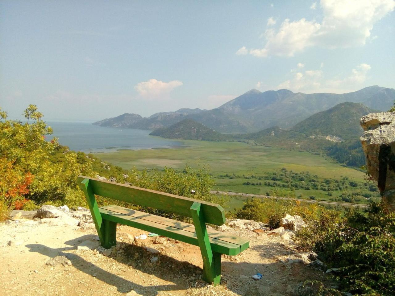 Country House "Lipa" Komarno Virpazar Bagian luar foto