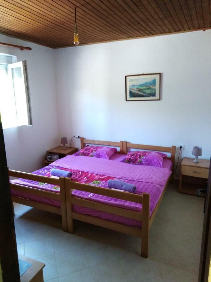 Country House "Lipa" Komarno Virpazar Bagian luar foto